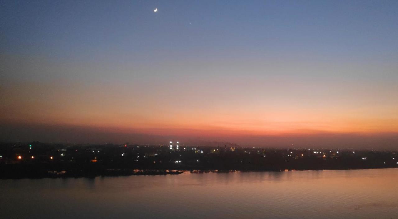 Nile Pyramidal View Apartment 开罗 外观 照片