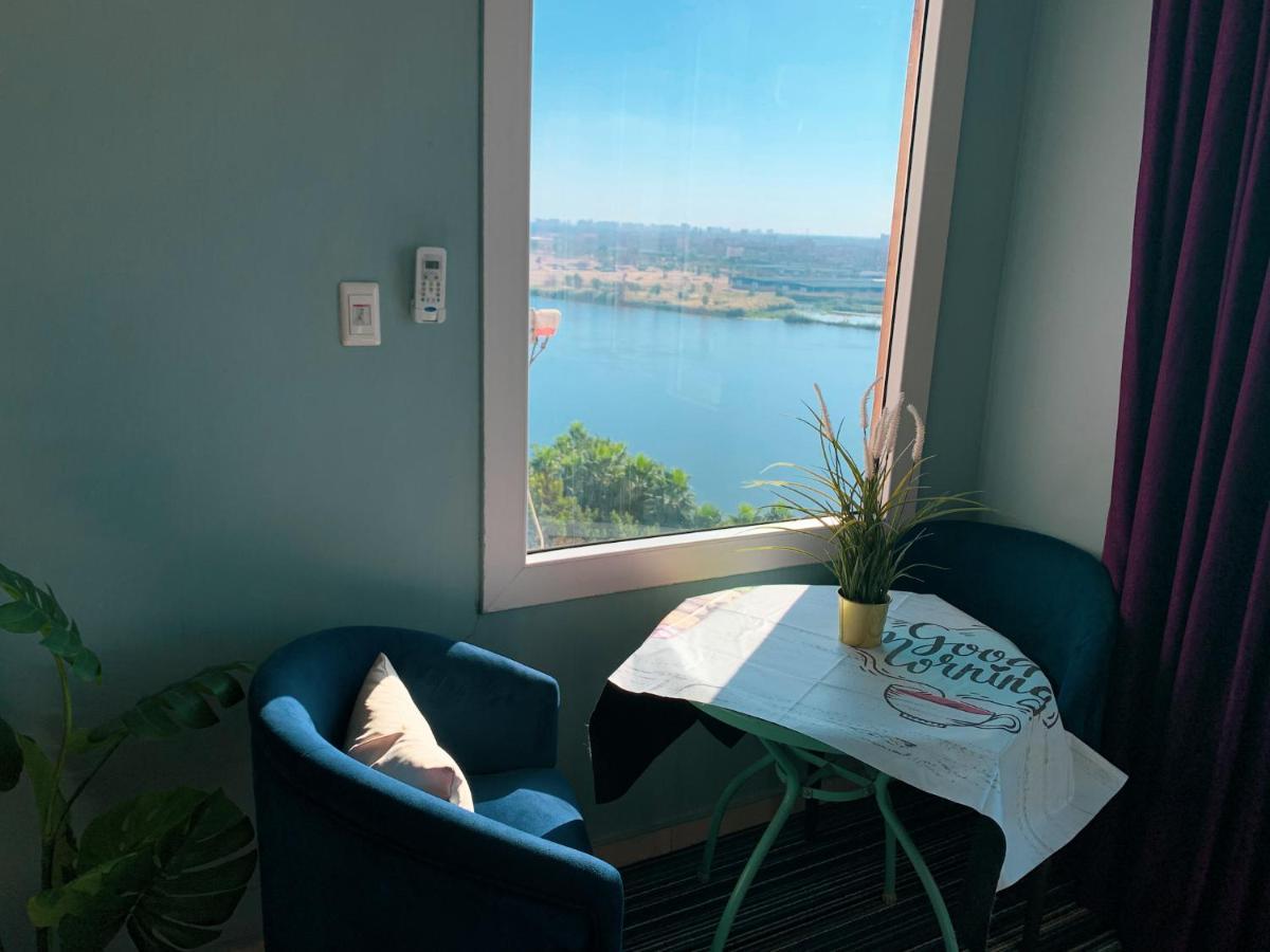 Nile Pyramidal View Apartment 开罗 外观 照片